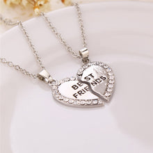 Lade das Bild in den Galerie-Viewer, 2 Pcs BFF Necklace Women Crystal Heart Pendant Best Friend Letter Necklace
