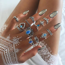 Lade das Bild in den Galerie-Viewer, 30 Styles of Trendy Boho Midi Knuckle Ring Set For Women Crystal Geometric Finger Rings Fashion Bohemian Jewelry DSers
