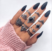 Lade das Bild in den Galerie-Viewer, 30 Styles of Trendy Boho Midi Knuckle Ring Set For Women Crystal Geometric Finger Rings Fashion Bohemian Jewelry DSers
