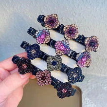 Lade das Bild in den Galerie-Viewer, 2022 New Fashion Sparkling Crystal Stone Braided Hair Clips 3 Flower Hair Accessory For Women Girls DSers
