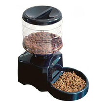 Lade das Bild in den Galerie-Viewer, 5.5L Automatic Pet Feeder With Voice Message Recording And LCD Screen x
